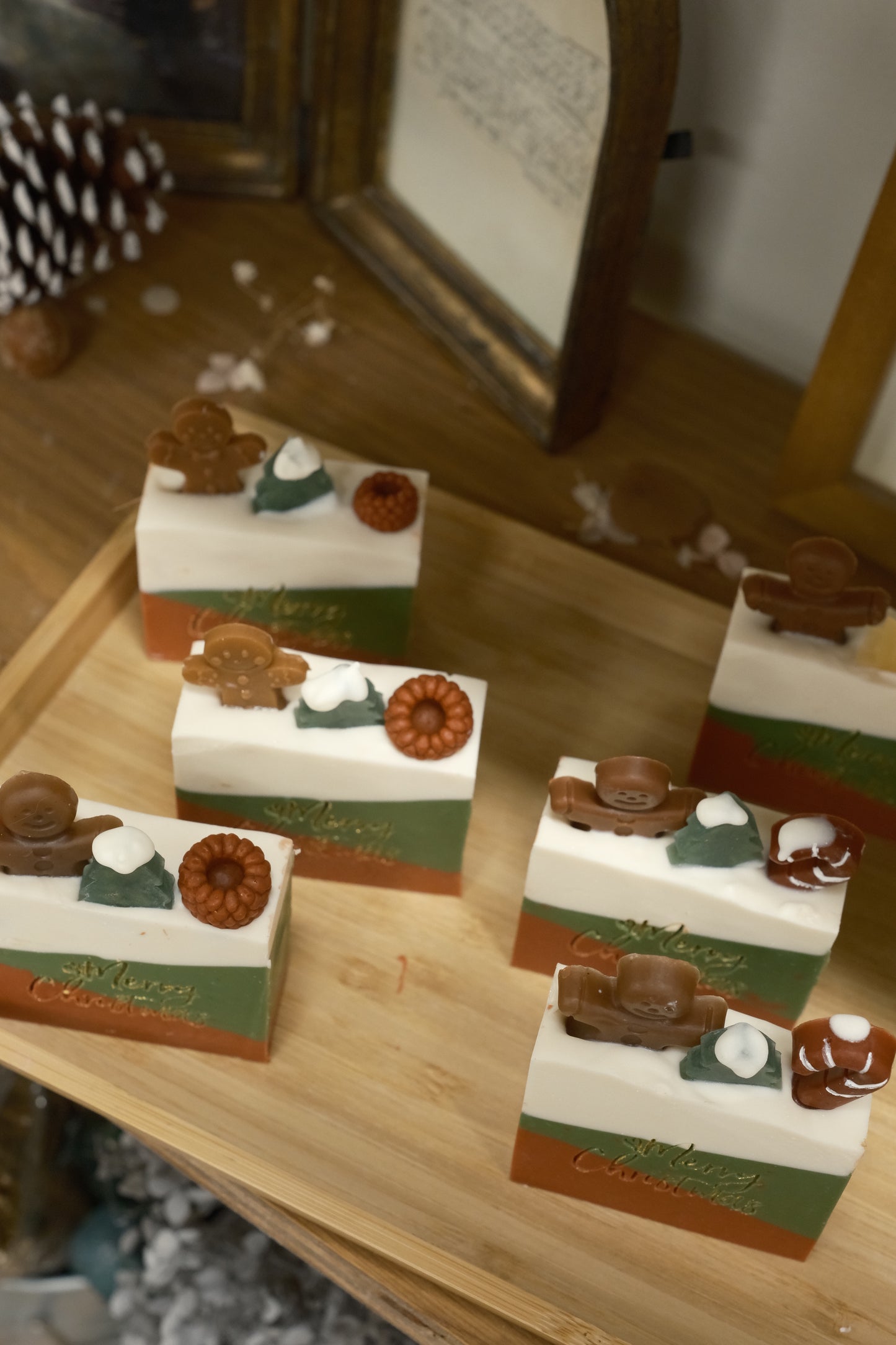Holiday Delight Layered Soap 🎄