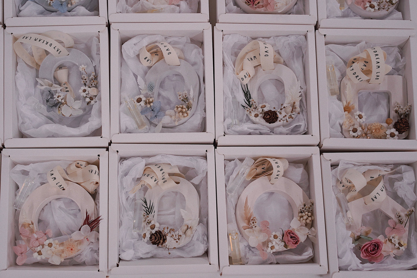 Dried Botanical Flowers Scented Wax Tablet | Gypsum Plaster 干花扩香蜡牌/石膏牌 (Pre-order)