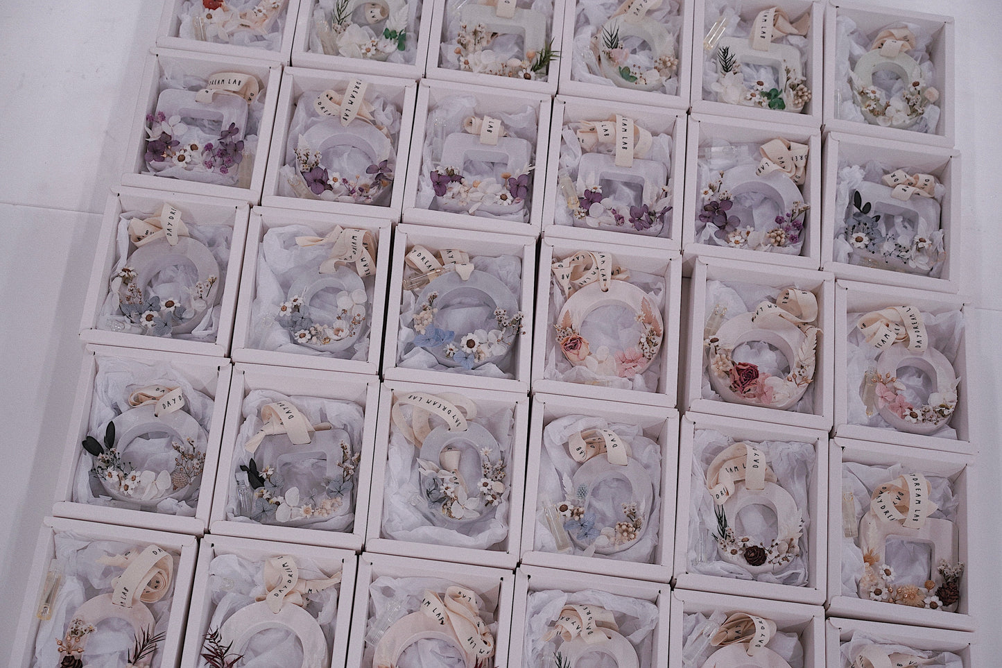 Dried Botanical Flowers Scented Wax Tablet | Gypsum Plaster 干花扩香蜡牌/石膏牌 (Pre-order)