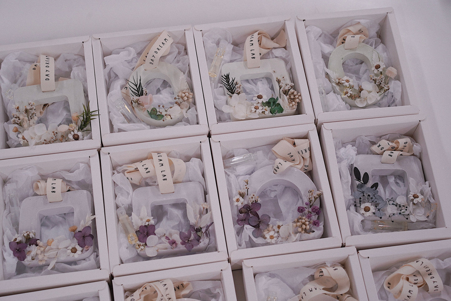 Dried Botanical Flowers Scented Wax Tablet | Gypsum Plaster 干花扩香蜡牌/石膏牌 (Pre-order)