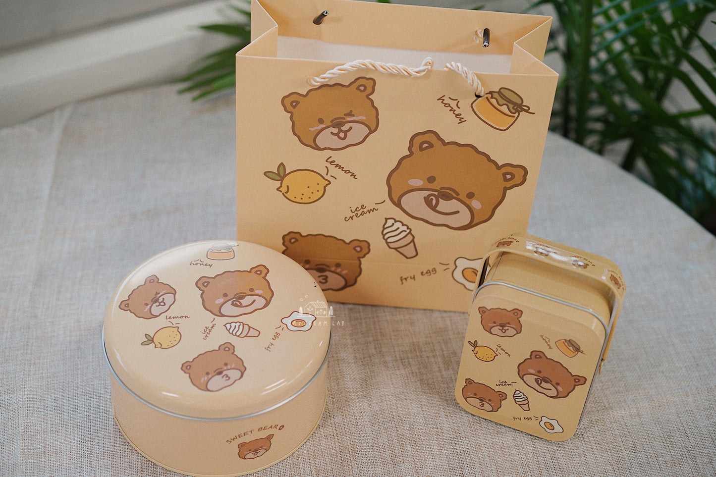 Cookie Soap Tin Giftbox with Cute Bear or Rabbit | 可爱小熊兔子饼干皂礼盒