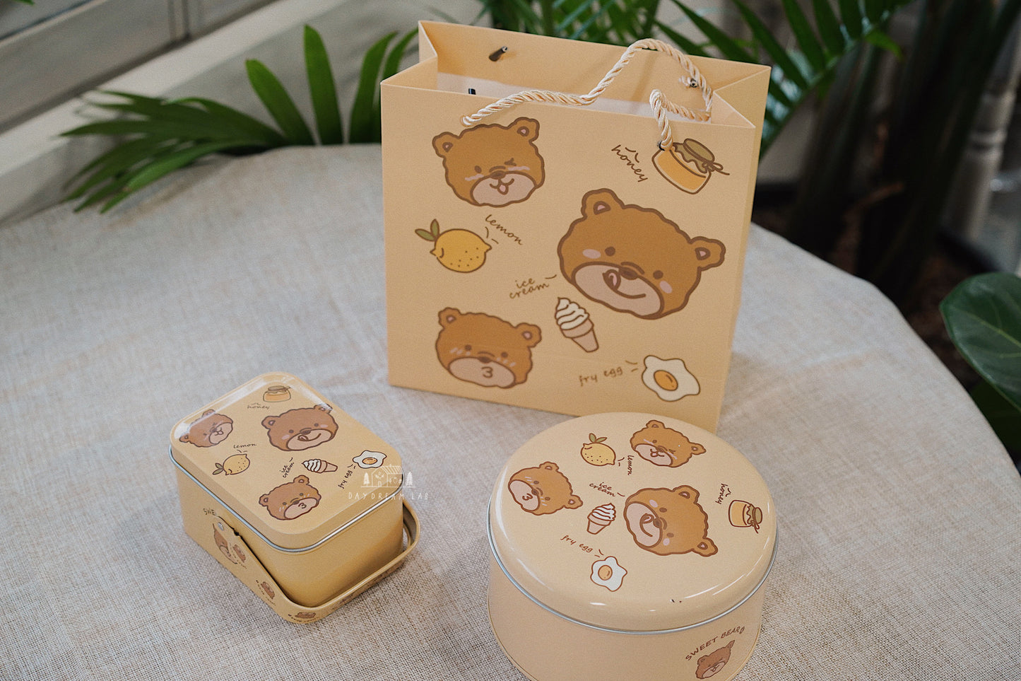 Cookie Soap Tin Giftbox with Cute Bear or Rabbit | 可爱小熊兔子饼干皂礼盒