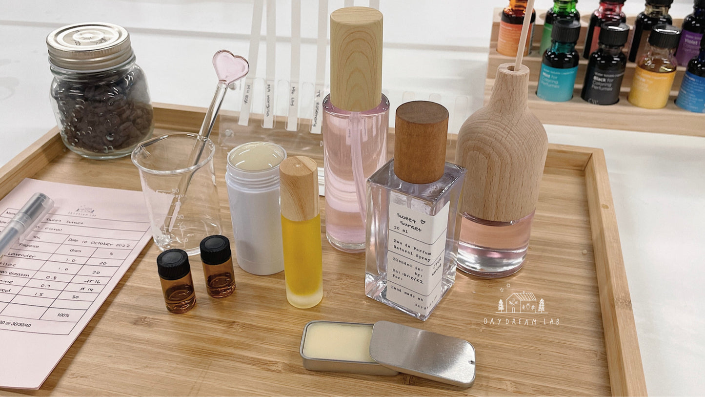 One-day Workshop - DIY your own perfumery products (5 Products) / 自制香氛调香【进阶】体验课程(含5款作品正装)