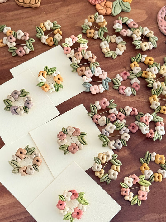 Flower Wreath Clay Pins