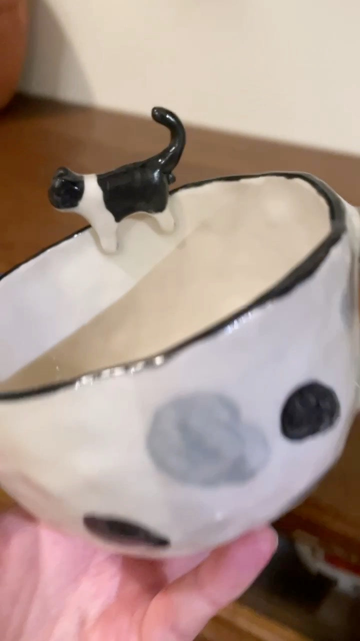 Little Nooks Ceramics | Handcrafted Ceramic Cat Mug with Adorable Cat Perched on Rim - Unique Foot-Soaking Design | Cute Kitten Cup for Coffee or Tea Lovers 小猫泡脚杯