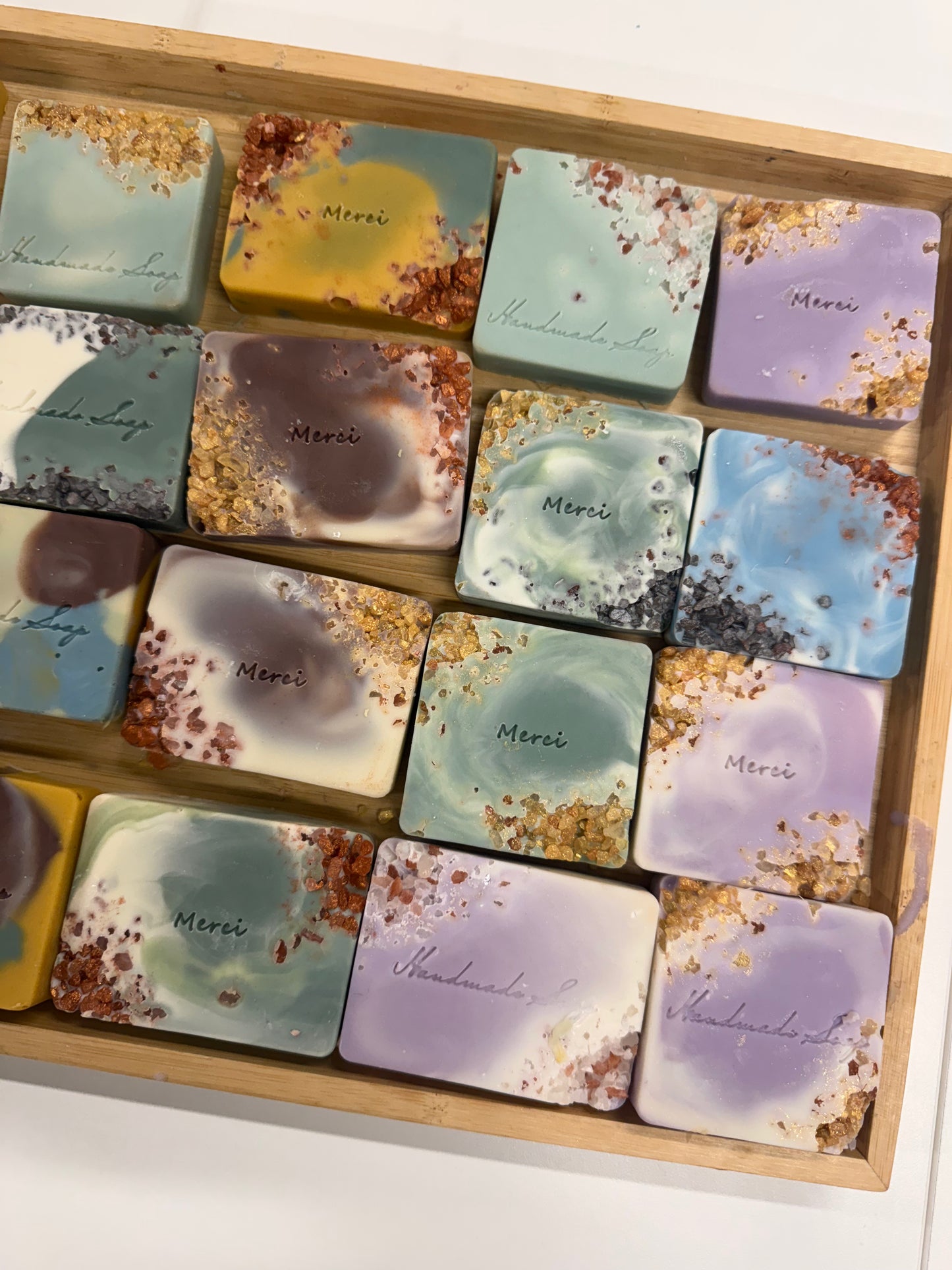 工作坊 - 纯天然韩式冷制手工皂 CP Soap （天然植物成分）