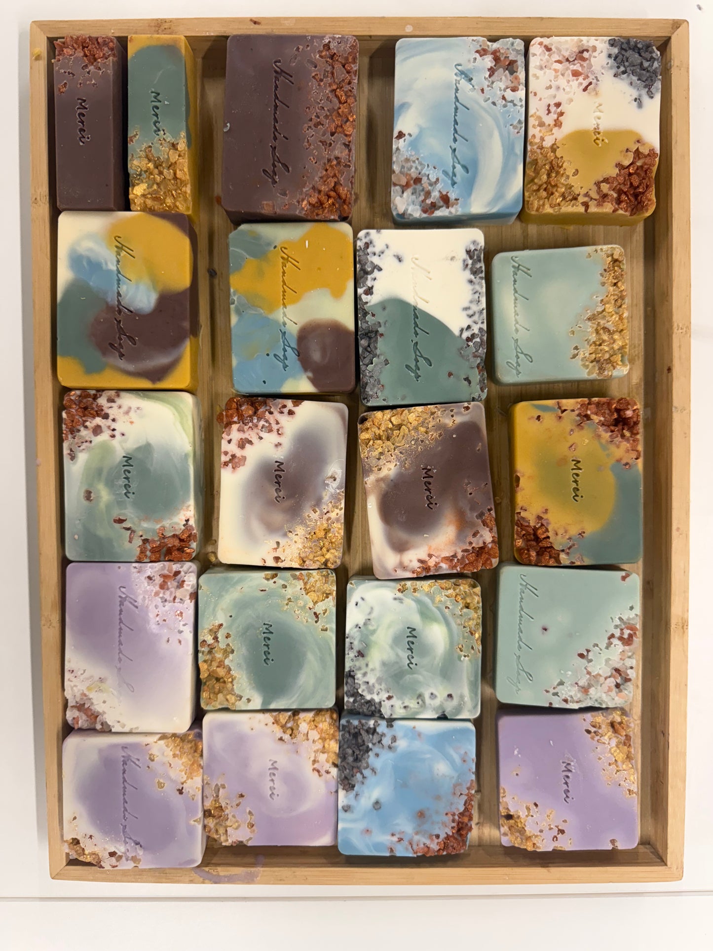 工作坊 - 纯天然韩式冷制手工皂 CP Soap （天然植物成分）