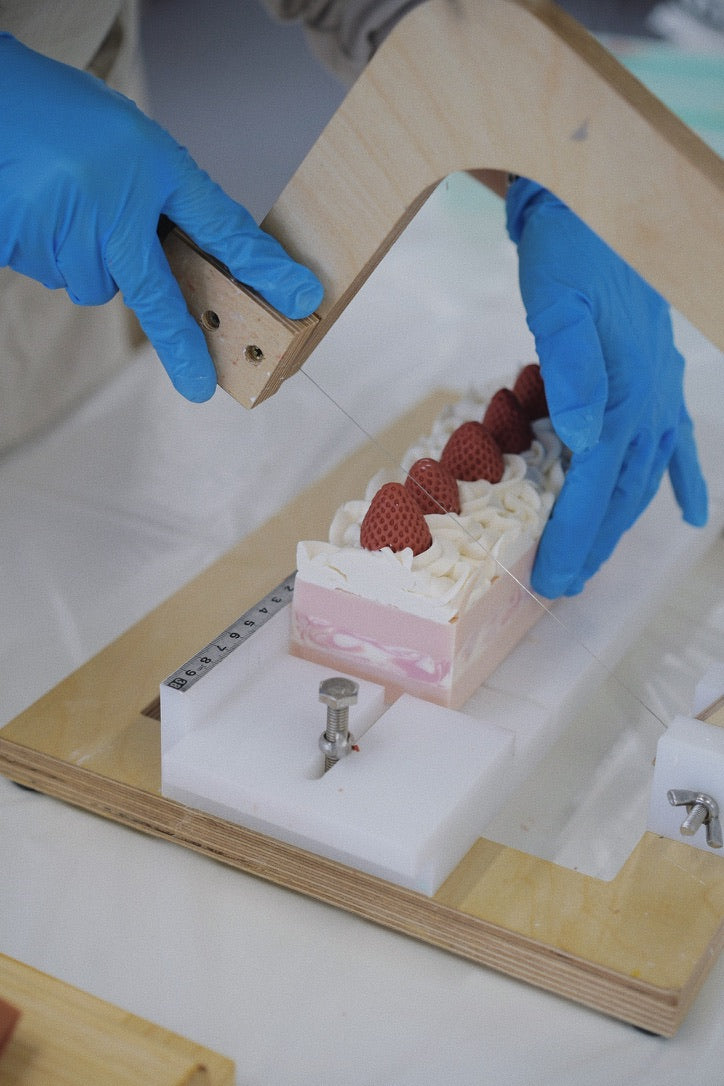 Workshop - 纯天然韩式冷制手工皂  | Natural Cold Process Soap Making