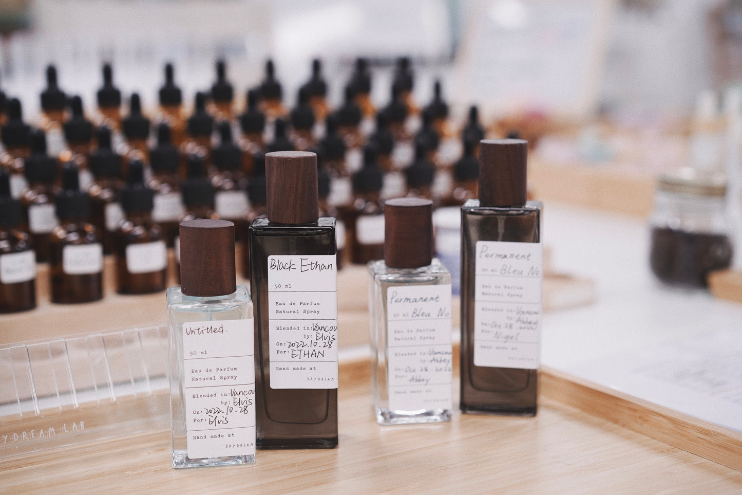 Certificate Course - ISDH Intermediate Perfumery Class 韩国ISDH调香学校温哥华分校 中级调香证书课程