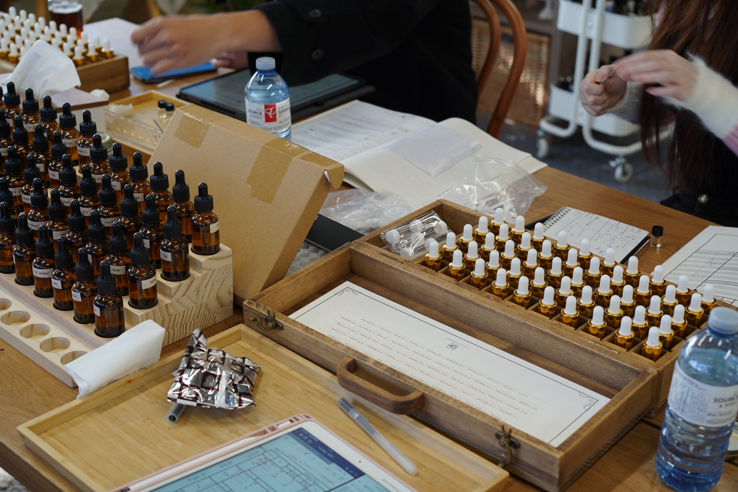 Certificate Course - ISDH Intermediate Perfumery Class 韩国ISDH调香学校温哥华分校 中级调香证书课程